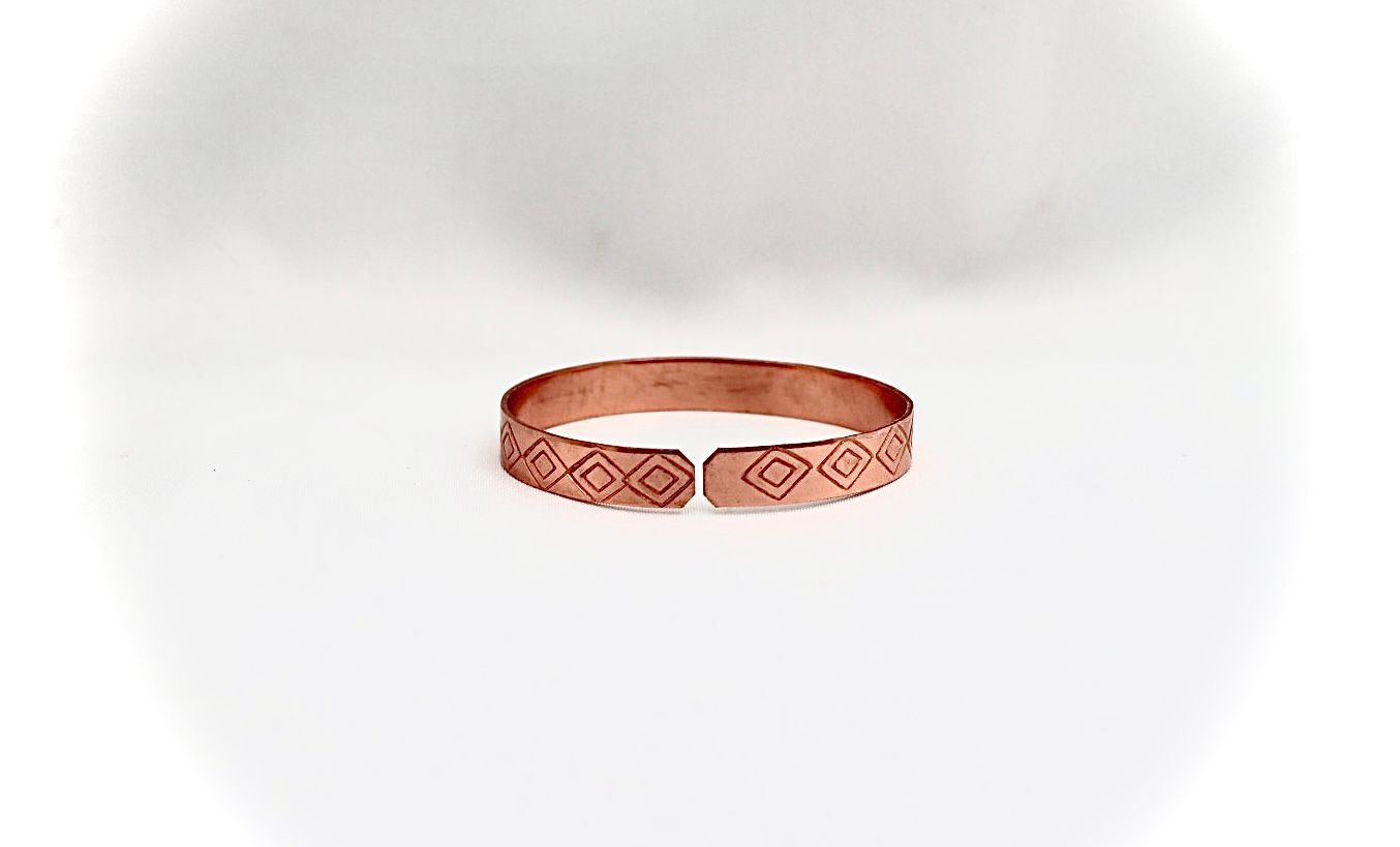 Narrow Copper bracelet ״Israel״