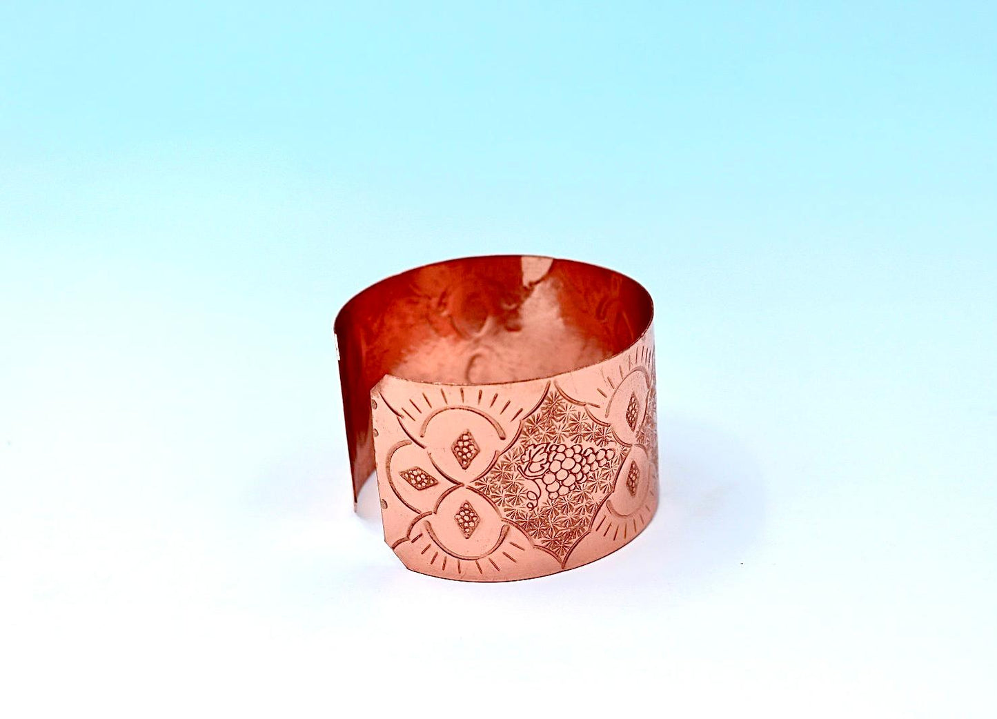 copper bracelet with Vine