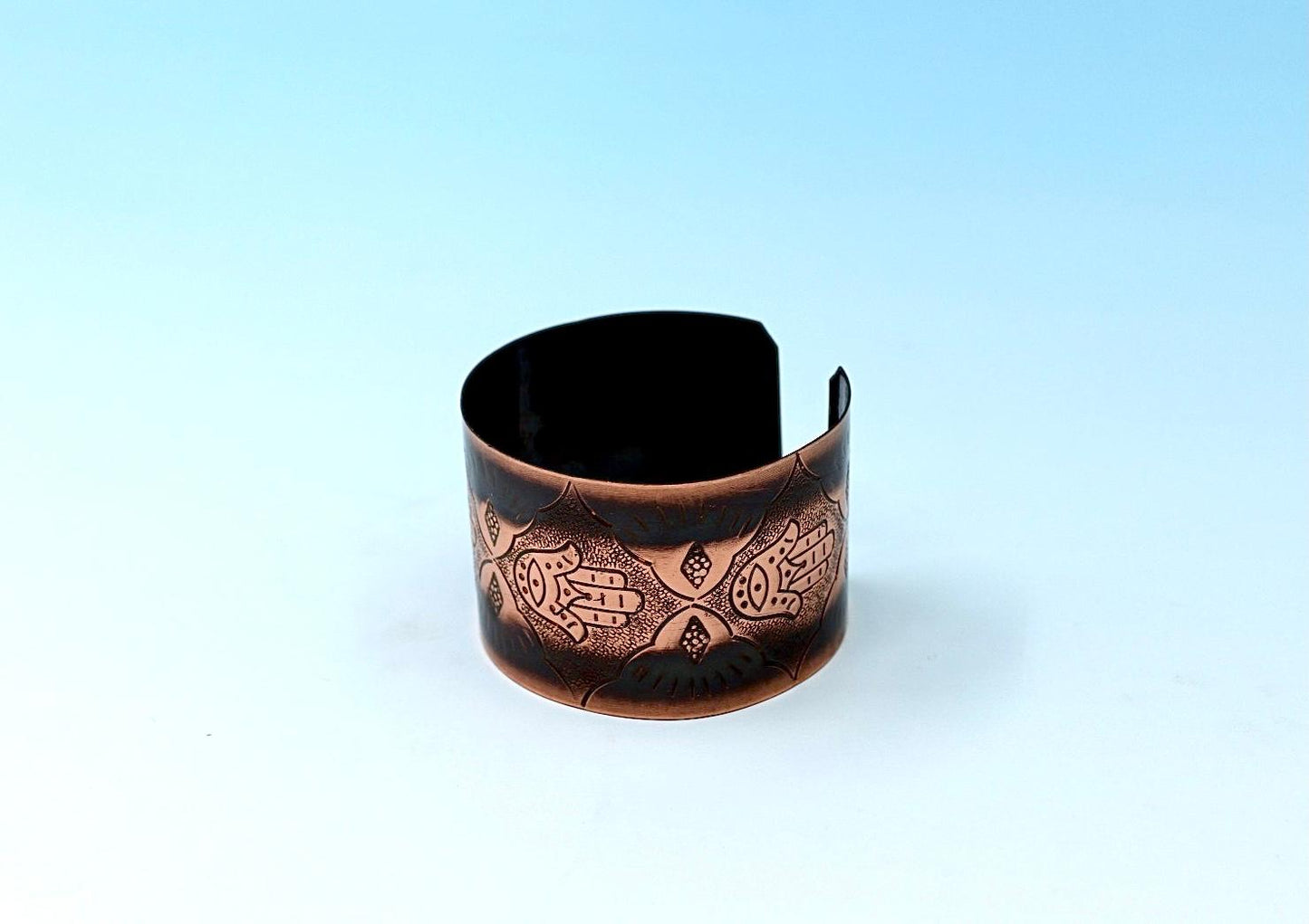 Handmade copper bracelet, with Hamsa design