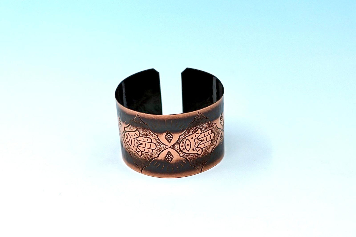 Handmade copper bracelet, with Hamsa design