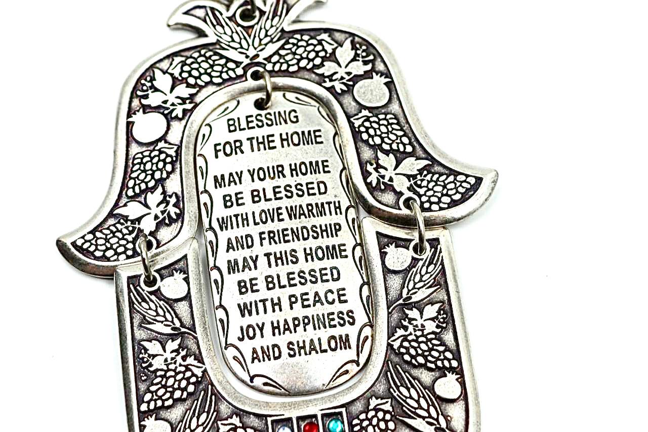 Hamsa with blessing for the business