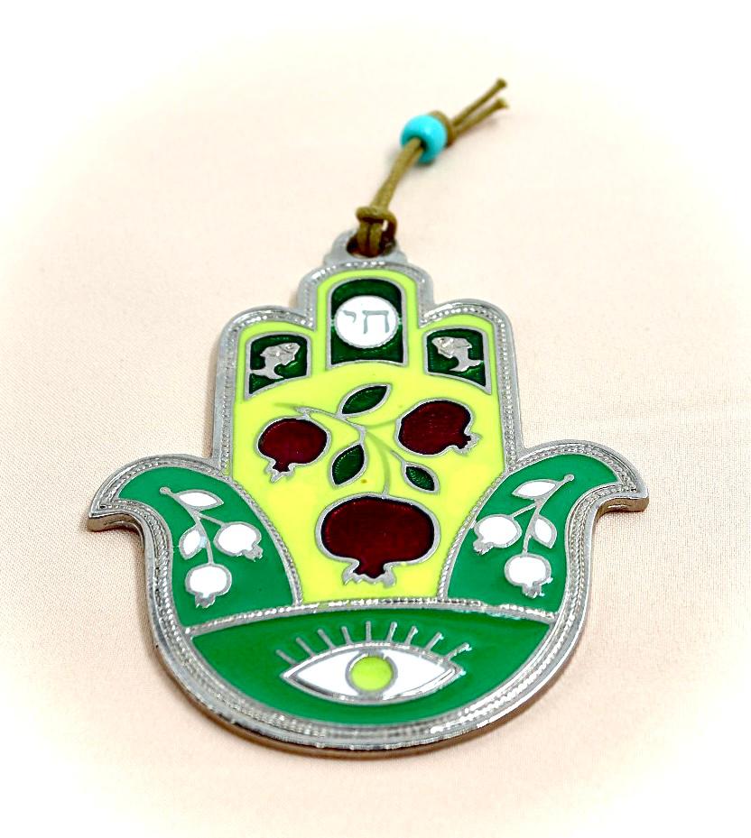 Hamsa with pomegranate