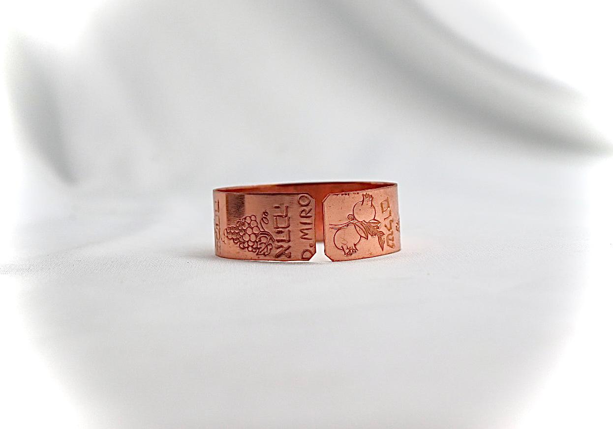 copper bracelet with seven species