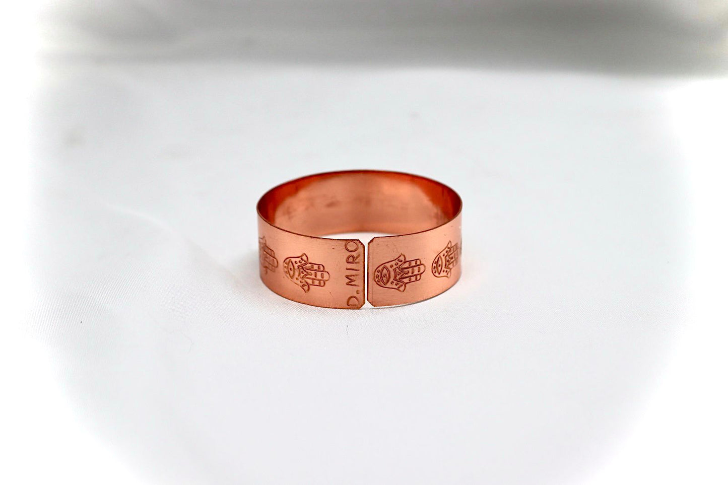 copper bracelet with Hamsa