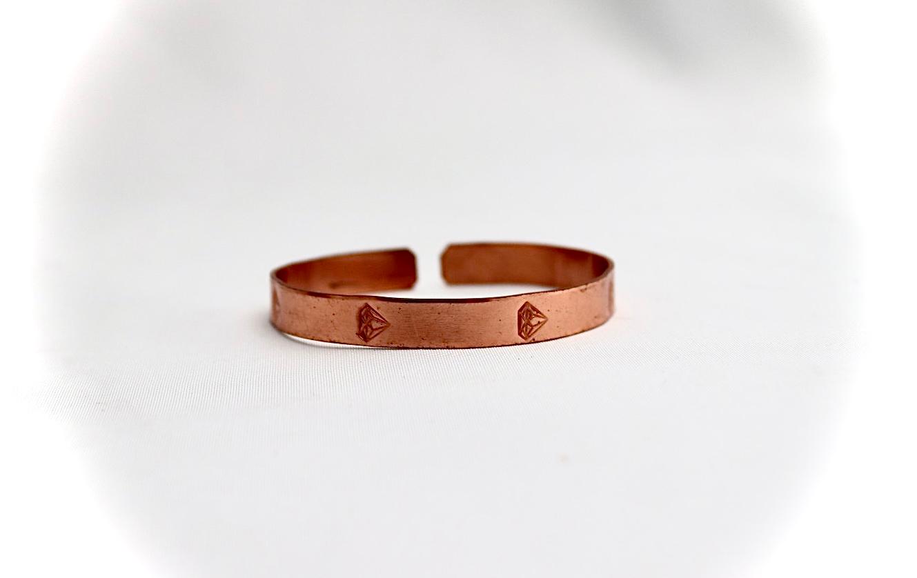 copper bracelet  with a diamond shaped