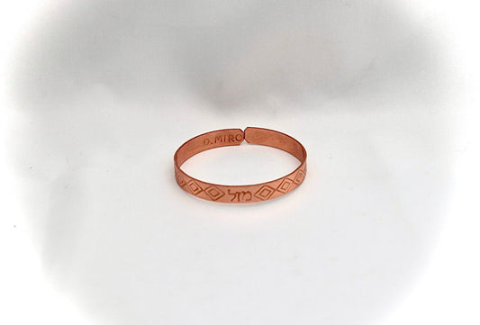 Narrow Copper bracelet.  ״Luck״