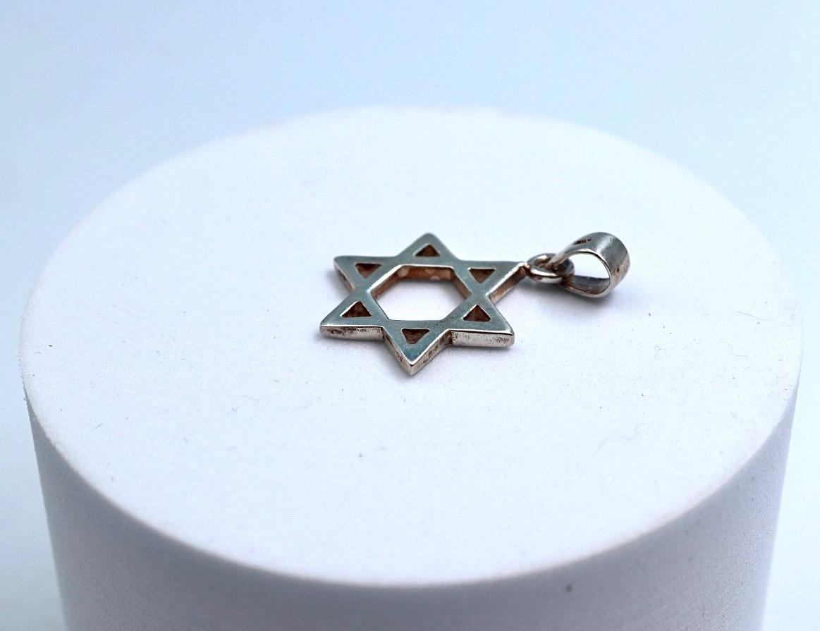 Star of David pendant.