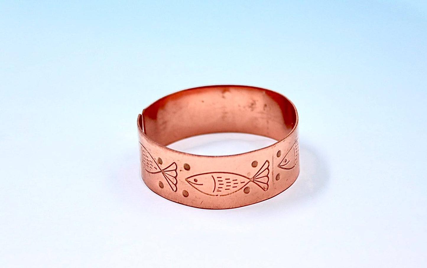 copper bracelet with Fish