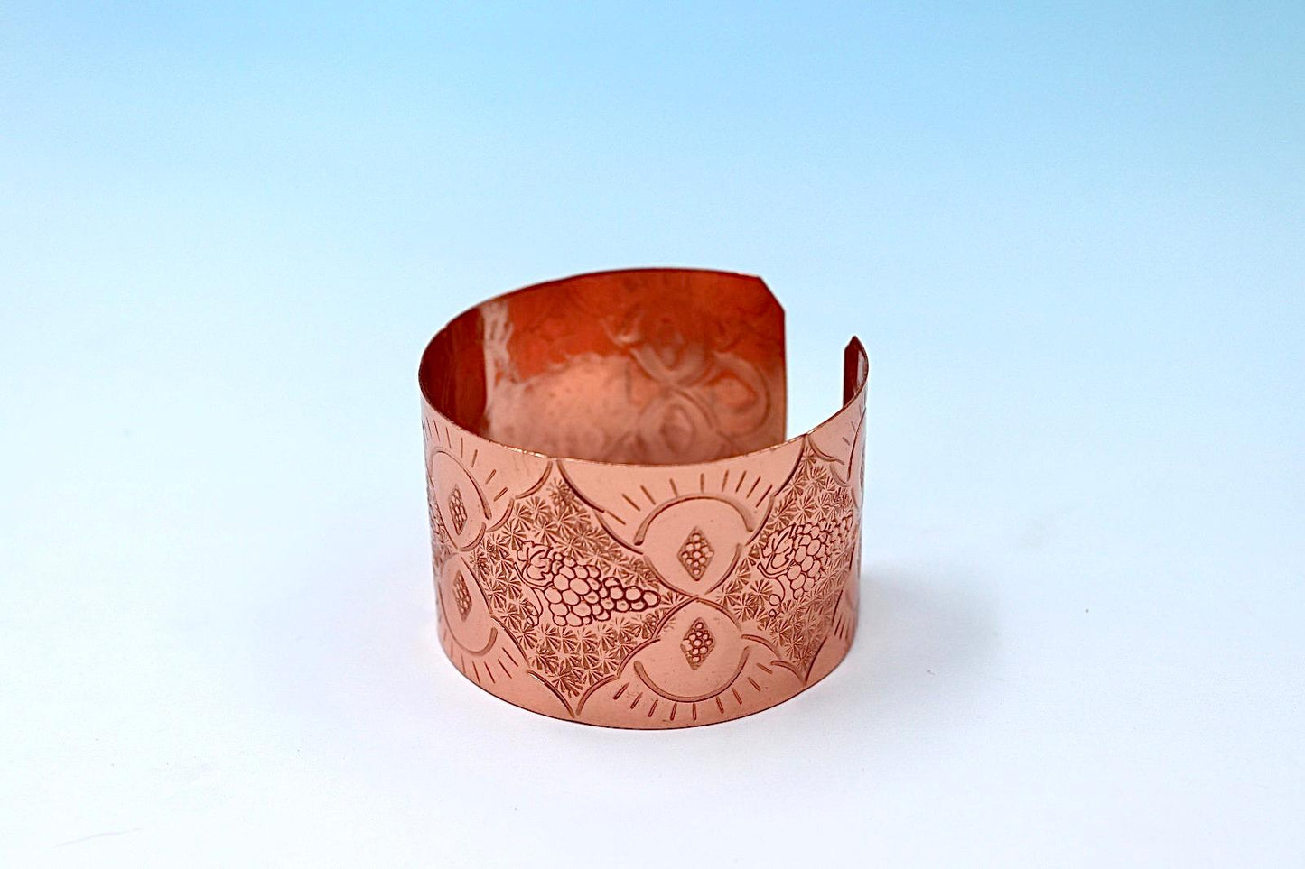 copper bracelet with Vine