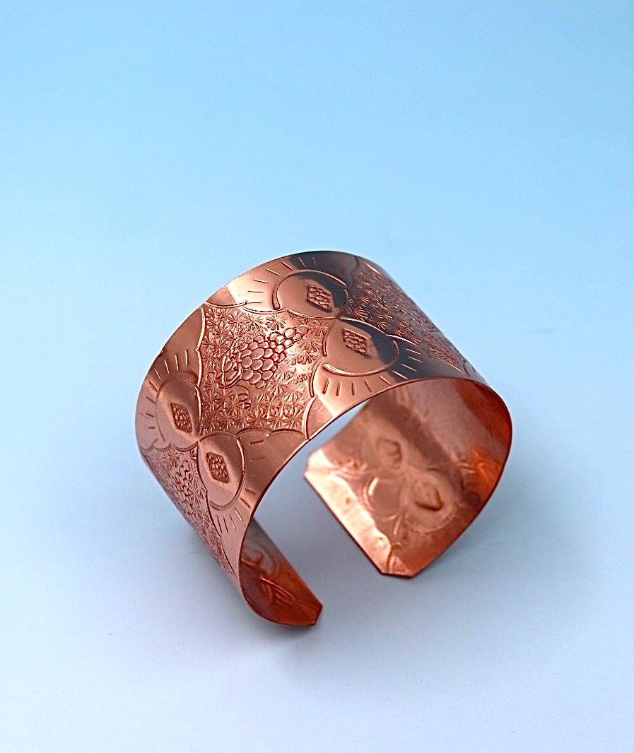 copper bracelet with Vine