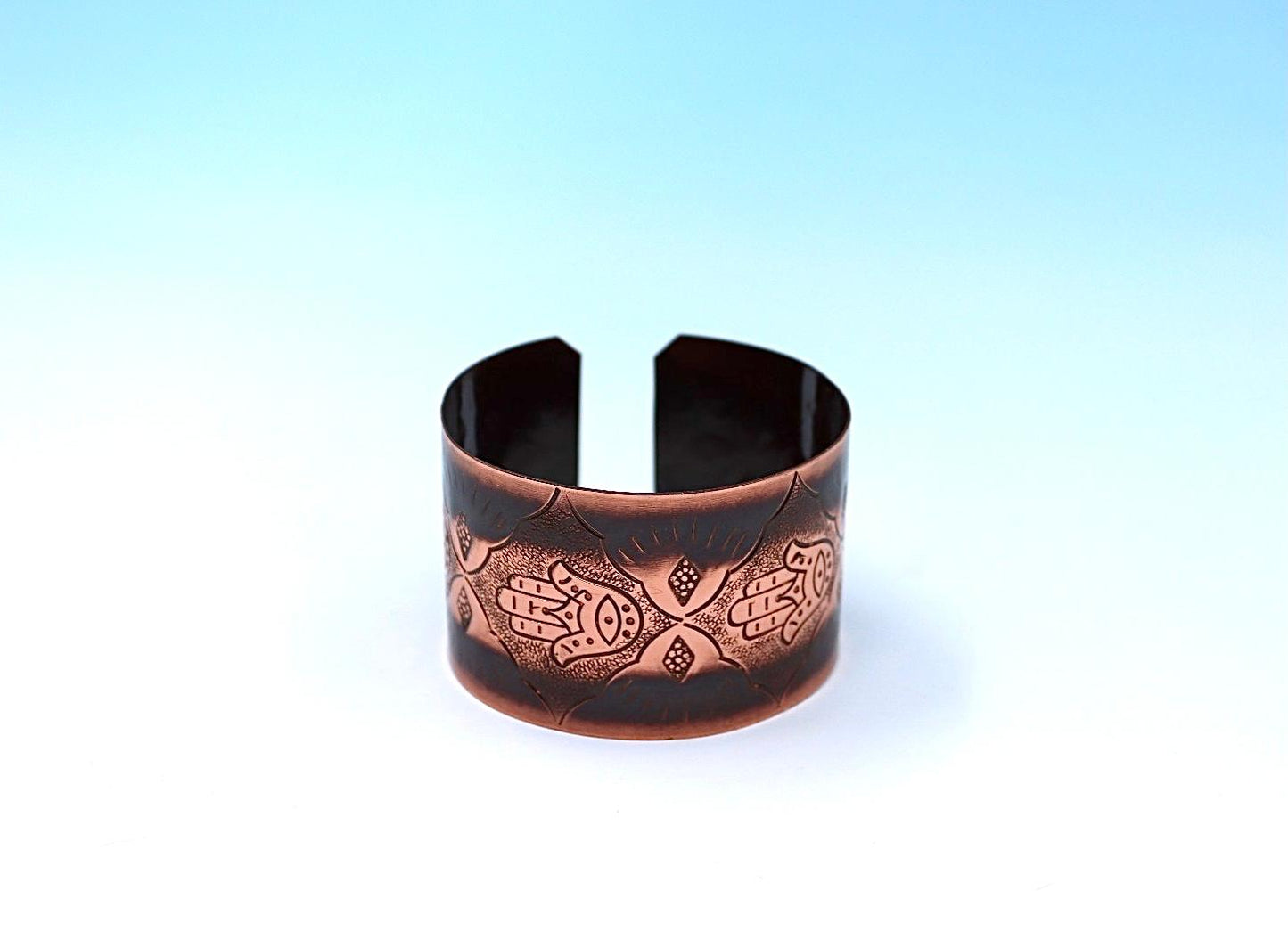 Oxides copper bracelet with Hamsa