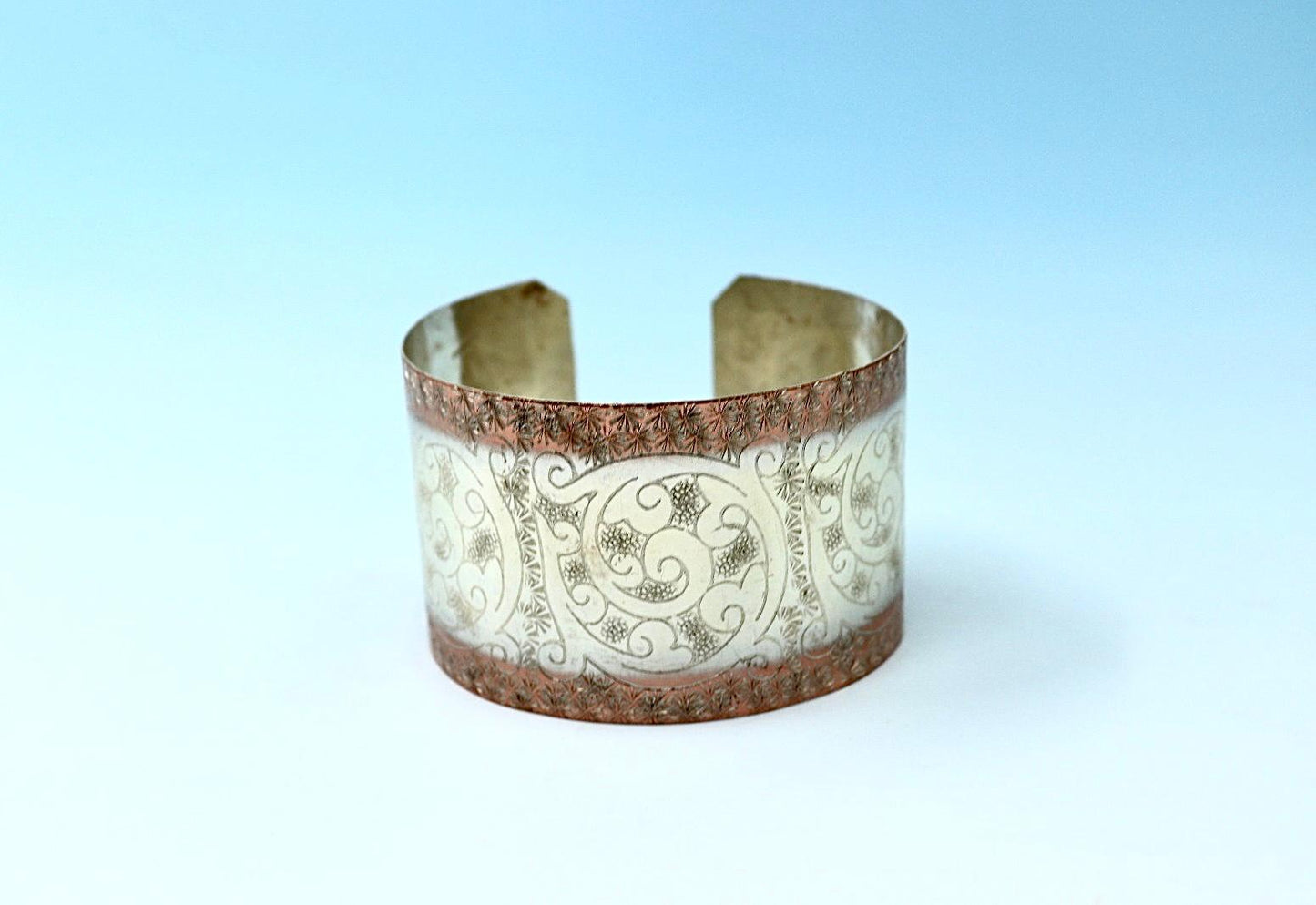 copper bracelet, partly silver-plated, with a unique design