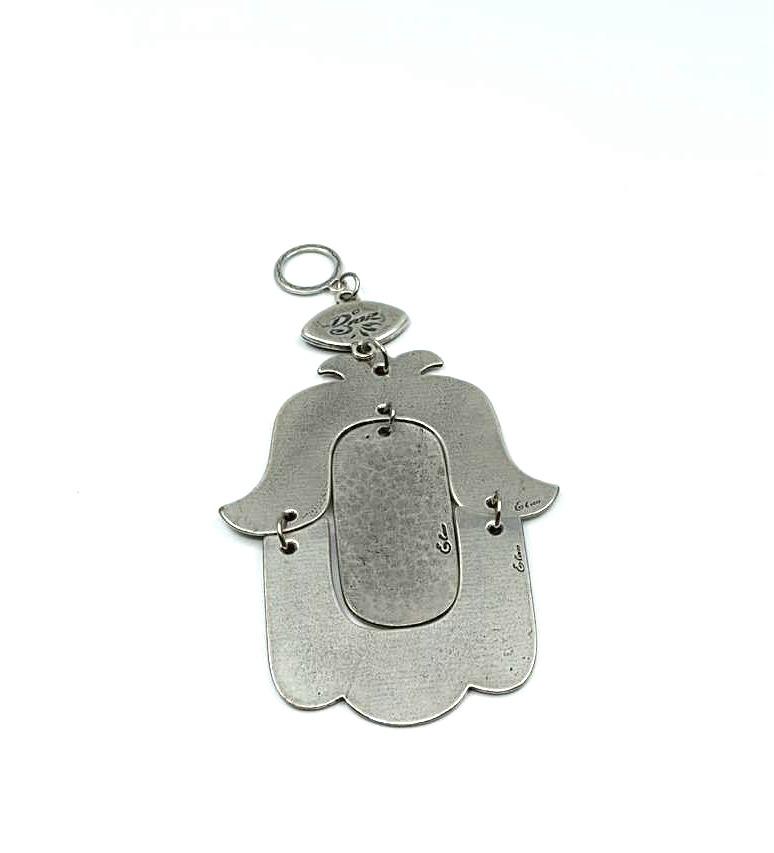 hamsa with blessing for the home in Hebrew