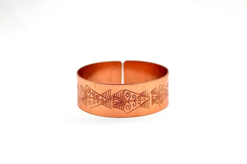 copper bracelet with a unique design