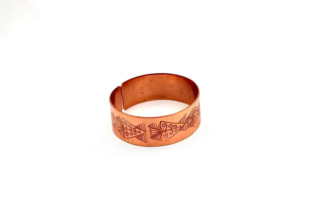 copper bracelet with a unique design