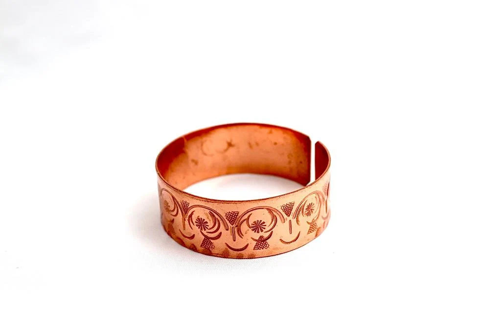 copper bracelet with a unique design