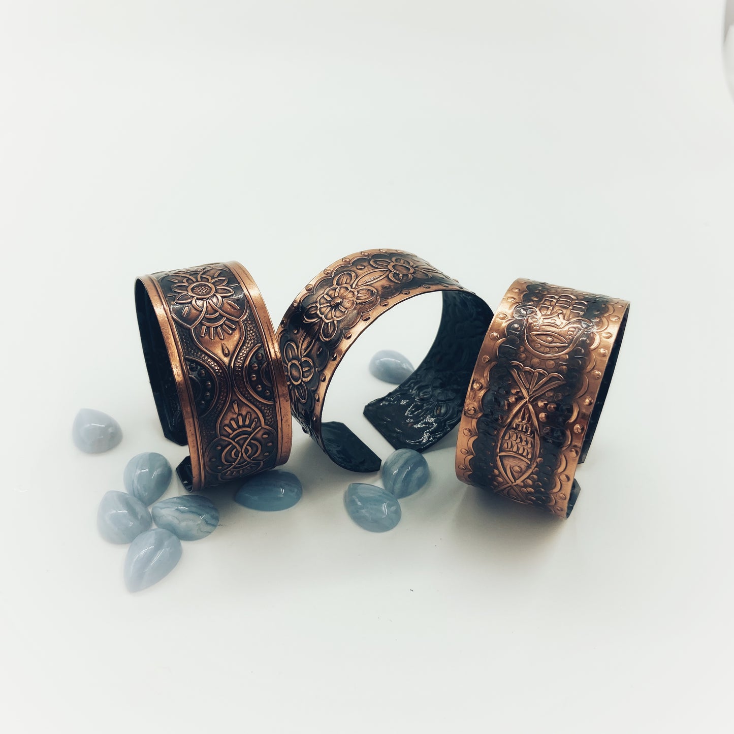 Hand made copper bracelet with oxidation unique design