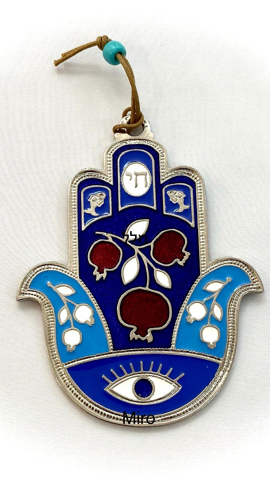 hamsa with pomegranate